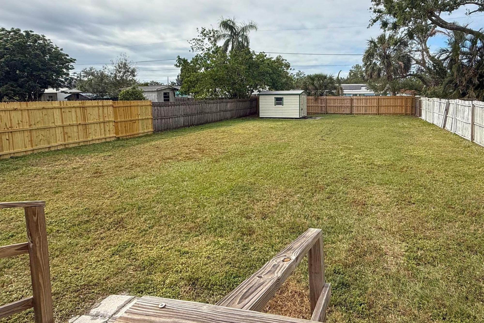 Central Sarasota Home 8 Mi To Siesta Key! Екстериор снимка